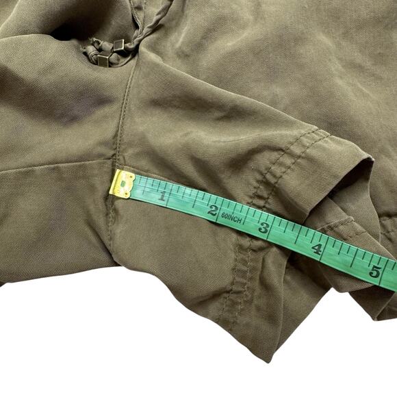 BANANA REPUBLIC Tencel Soft Wash Pull On Shorts in Green Size 10 Womens Pockets - Picture 7 of 8